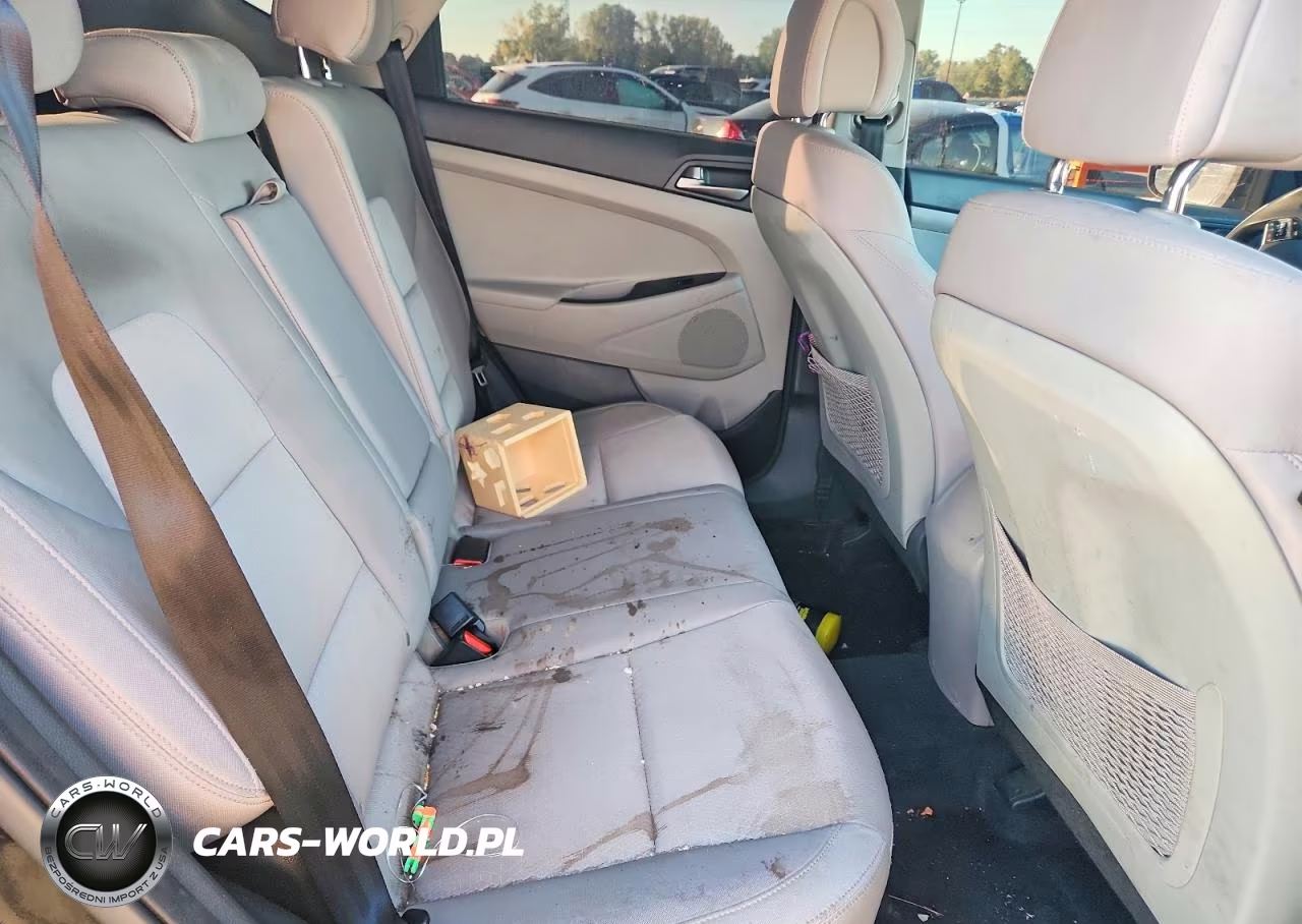 2018 Hyundai Tucson Sel VIN:KM8J33A44JU700429 - 11