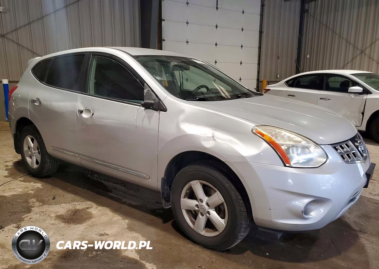 2012 Nissan Rogue S VIN:JN8AS5MV2CW374519 - 4