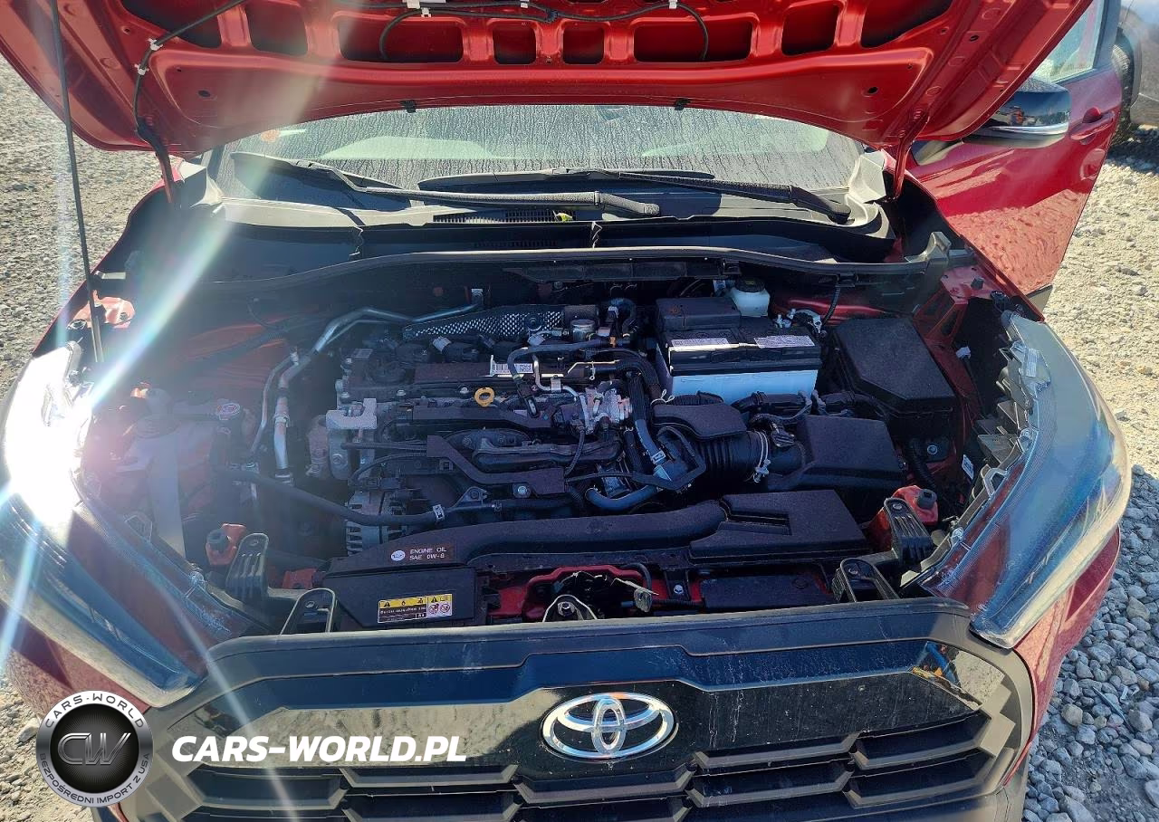2026 Toyota Corolla Cross Le VIN:7MUCAABG3TV158883 - 12
