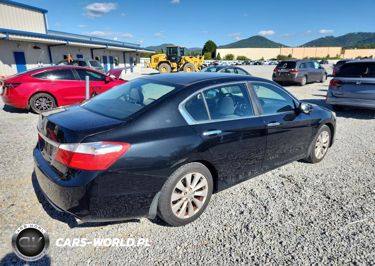 2013 Honda Accord Ex VIN:1HGCR2F79DA043563 - 3