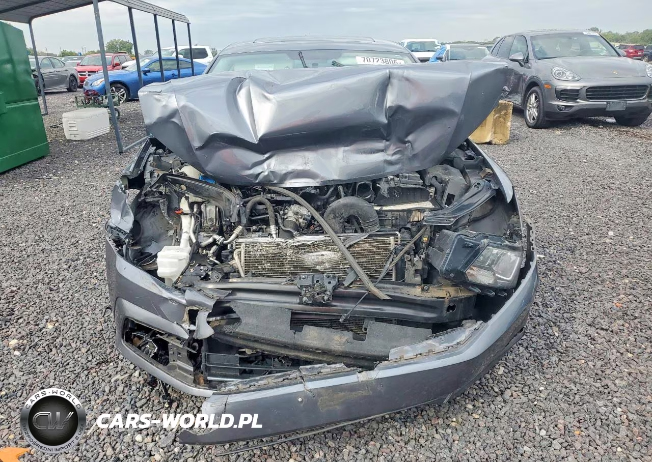 2018 Volkswagen Passat Se VIN:1VWBA7A33JC017024 - 5