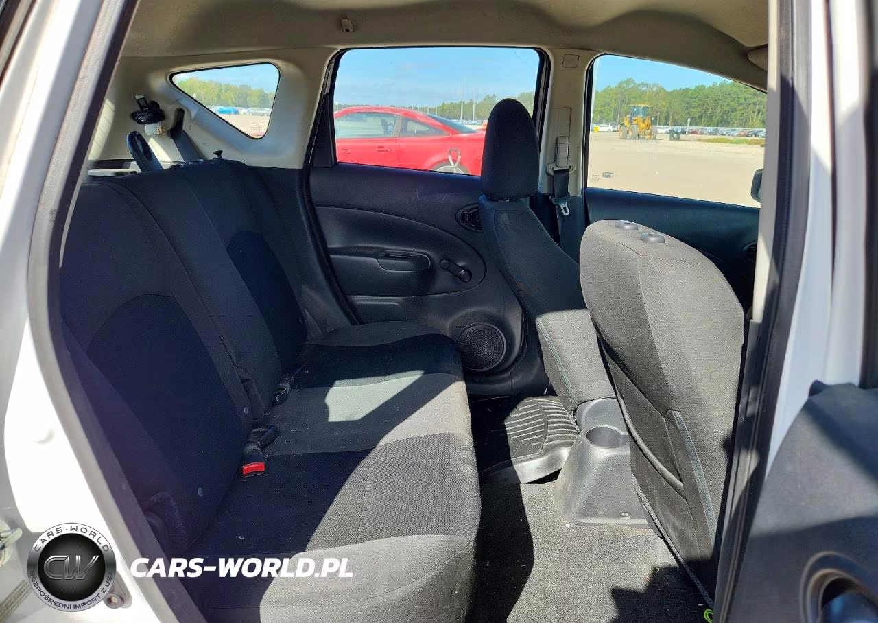 2019 Nissan Versa Note S VIN:3N1CE2CP7KL356943 - 10