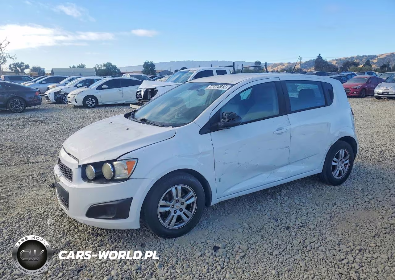 2012 Chevrolet Sonic Ls VIN:1G1JA6SH5C4104545 - 1