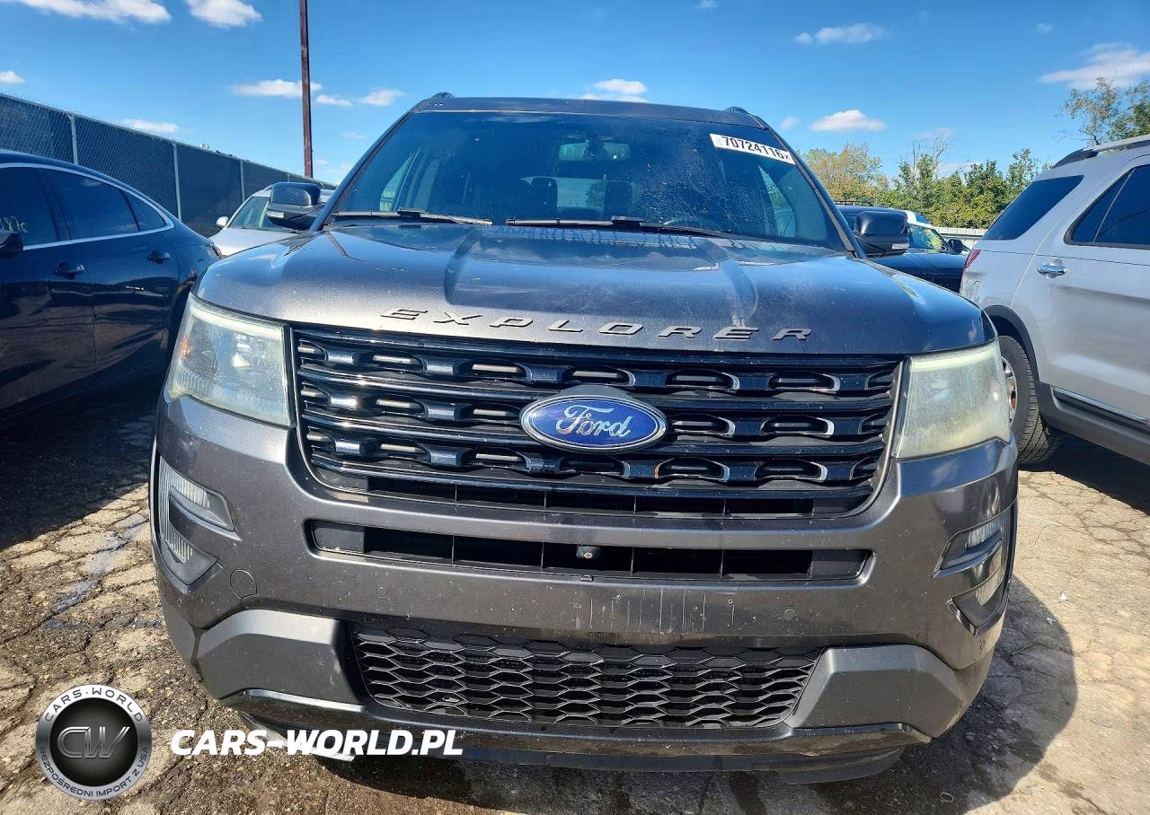 2016 Ford Explorer Sport VIN:1FM5K8GT1GGA84146 - 5