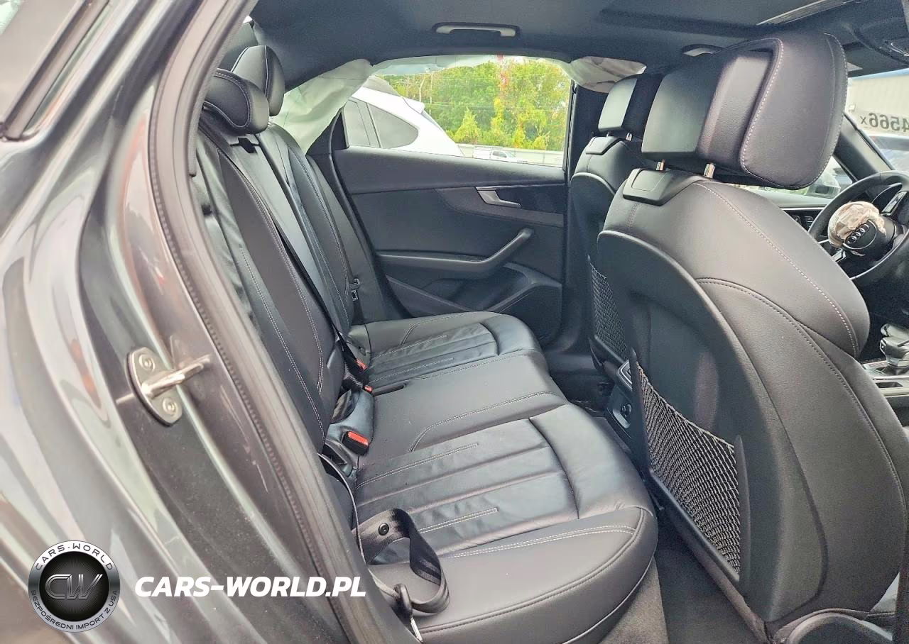 2021 Audi A4 Premium 45 VIN:WAUDAAF40MN010970 - 10