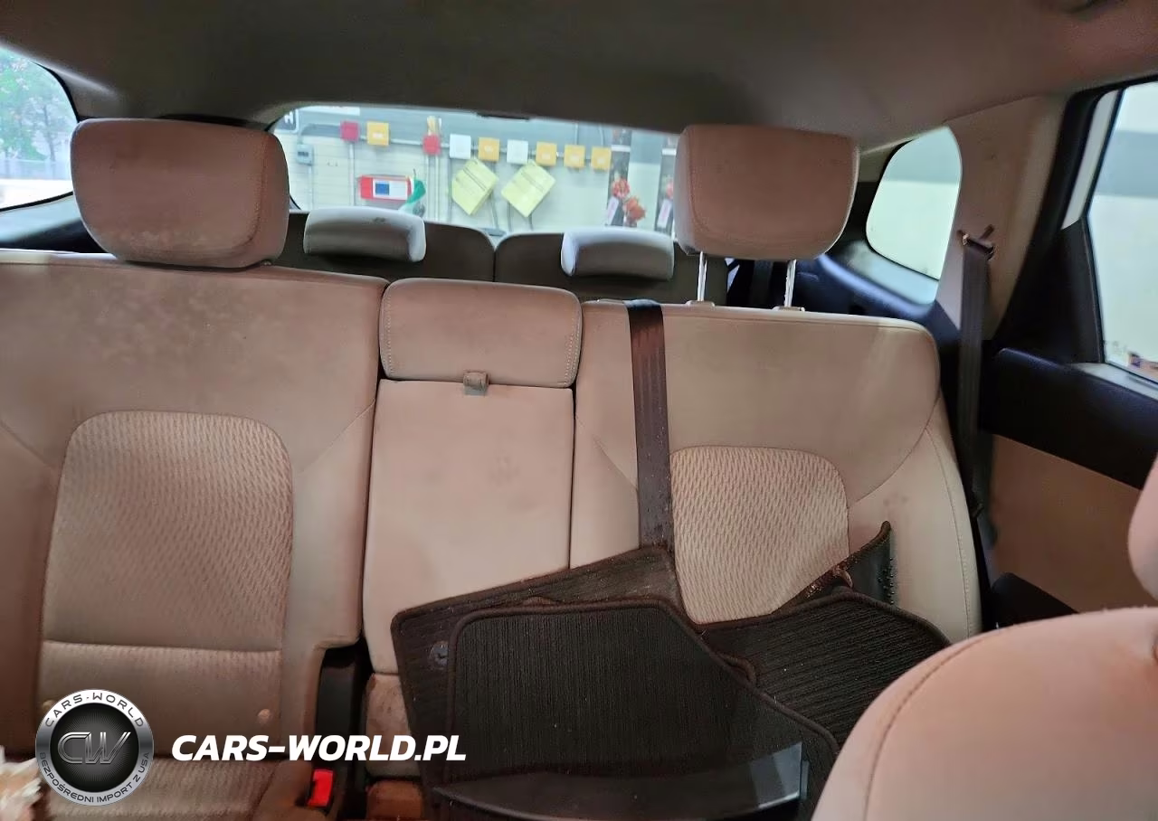 2017 Hyundai Santa Fe Se VIN:KM8SMDHF4HU171945 - 10