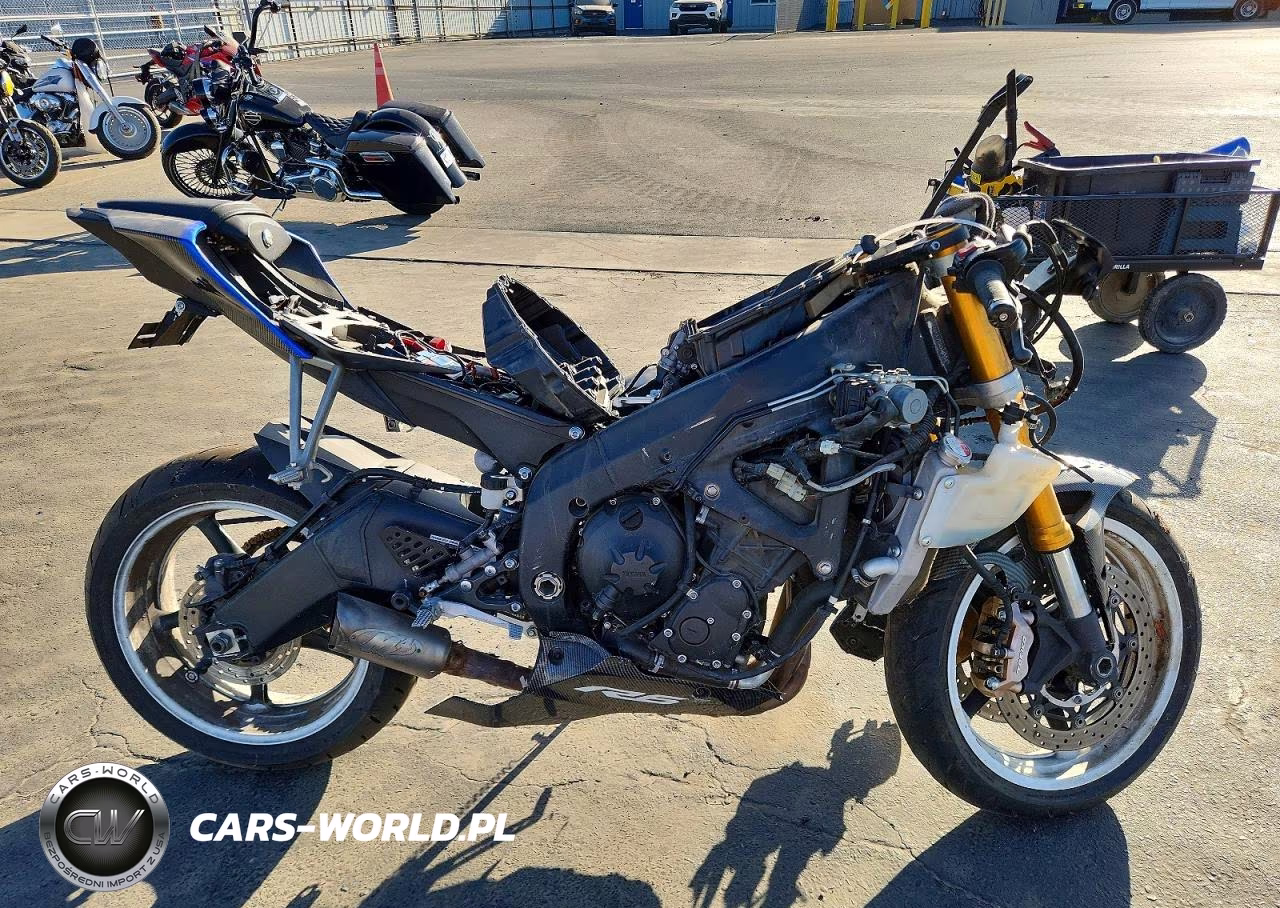 2012 Yamaha Yzfr1 – zdjęcie 1 z 10