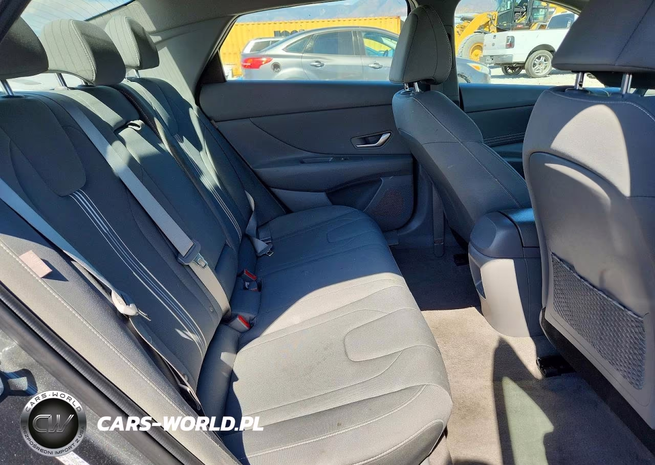2024 Hyundai Elantra Sel VIN:KMHLS4DG8RU773595 - 10