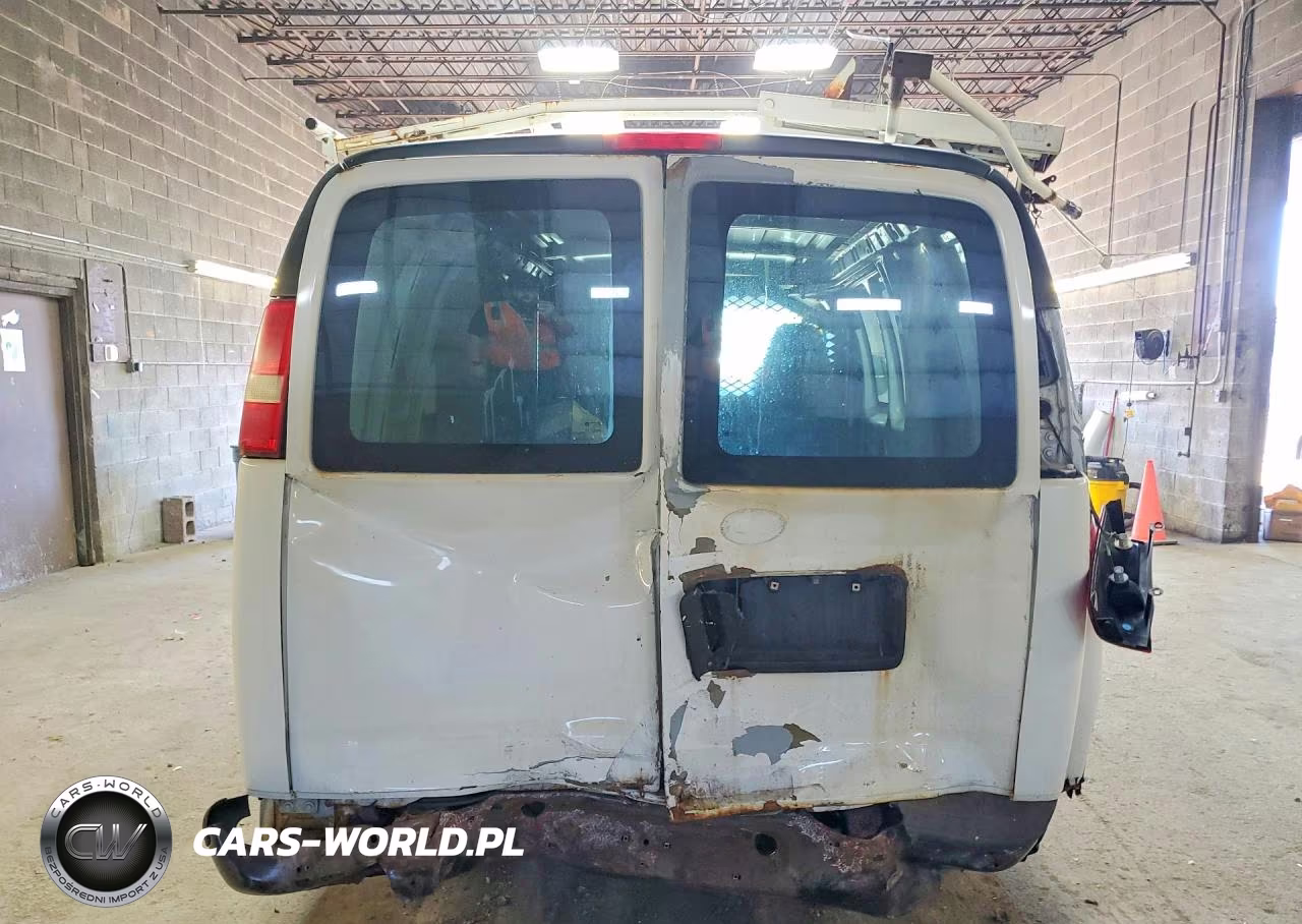 2008 Chevrolet Express G1500 VIN:1GCFG15X181207035 - 6