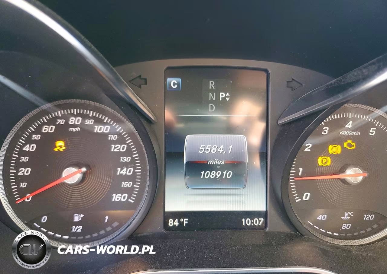 2016 Mercedes-Benz C 300 VIN:55SWF4JB0GU143007 - 9