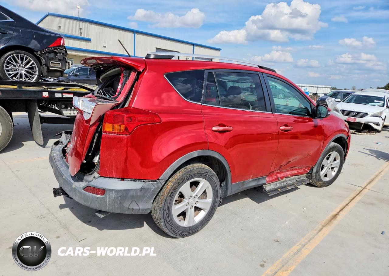 2013 Toyota Rav4 Xle VIN:2T3WFREV1DW044690 - 3