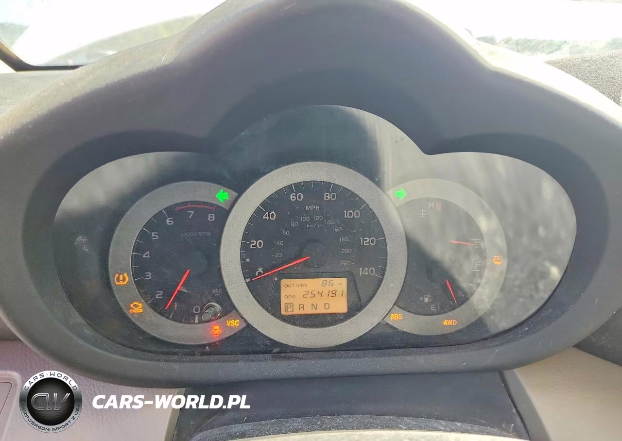 2006 Toyota Rav4 Base VIN:JTMBD33V765014852 - 9