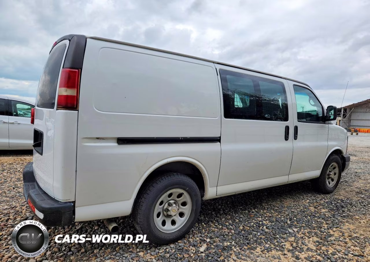 2014 Chevrolet Express G1500 VIN:1GCSGAFX4E1155019 - 3