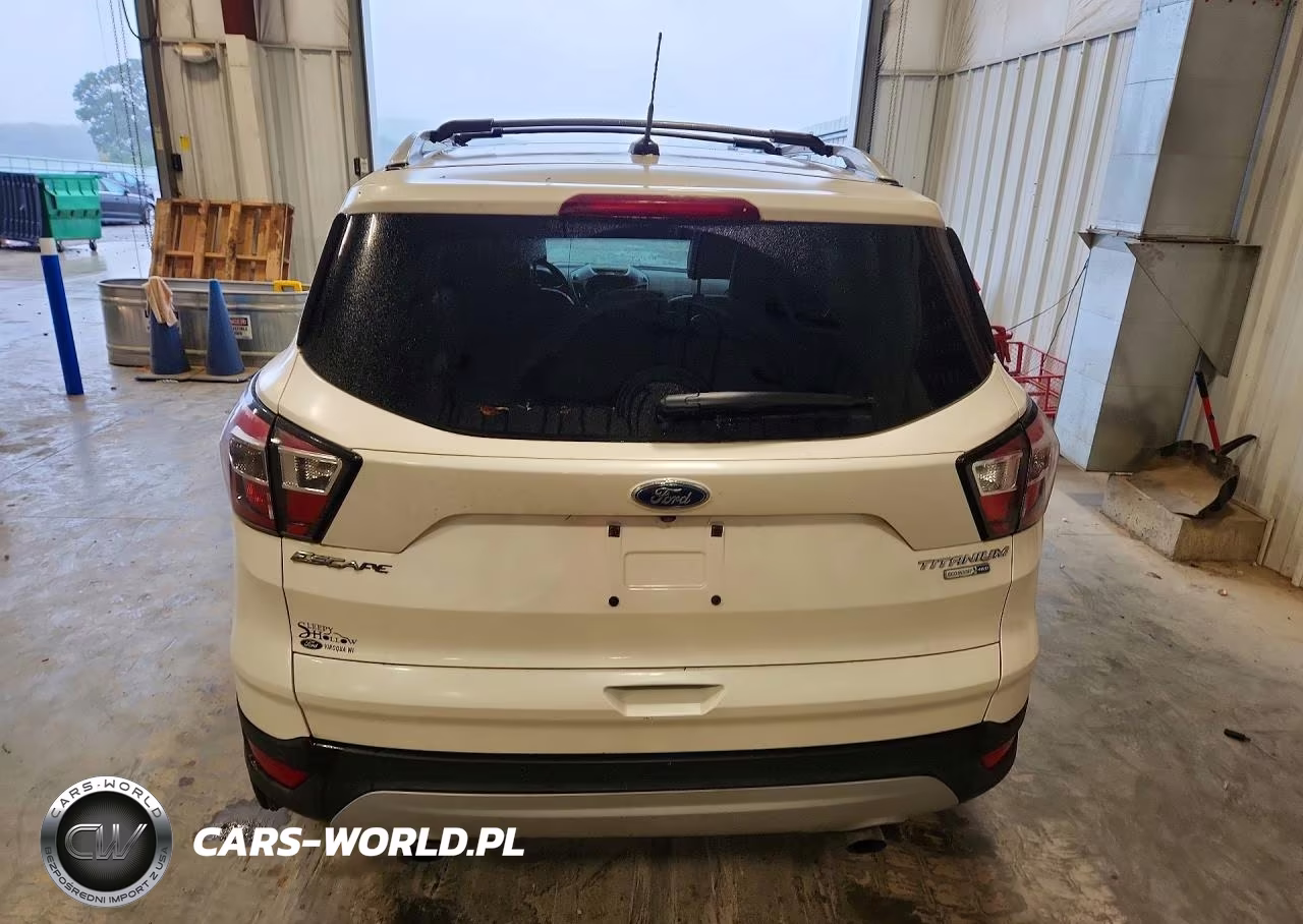 2017 Ford Escape Titanium VIN:1FMCU9JD8HUB91111 - 6