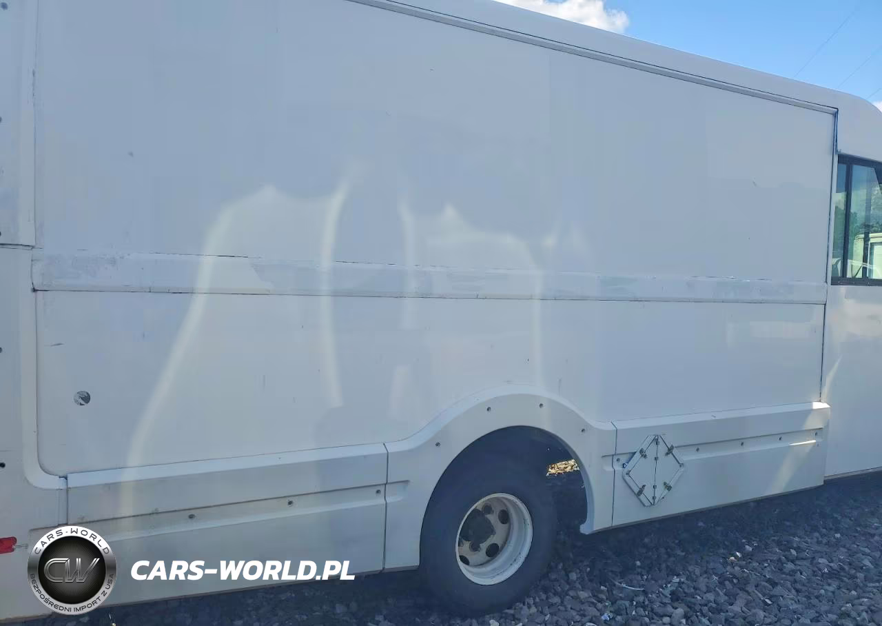 2012 Isuzu Npr Delivery Truck VIN:JALB4T170C7W00649 - 10