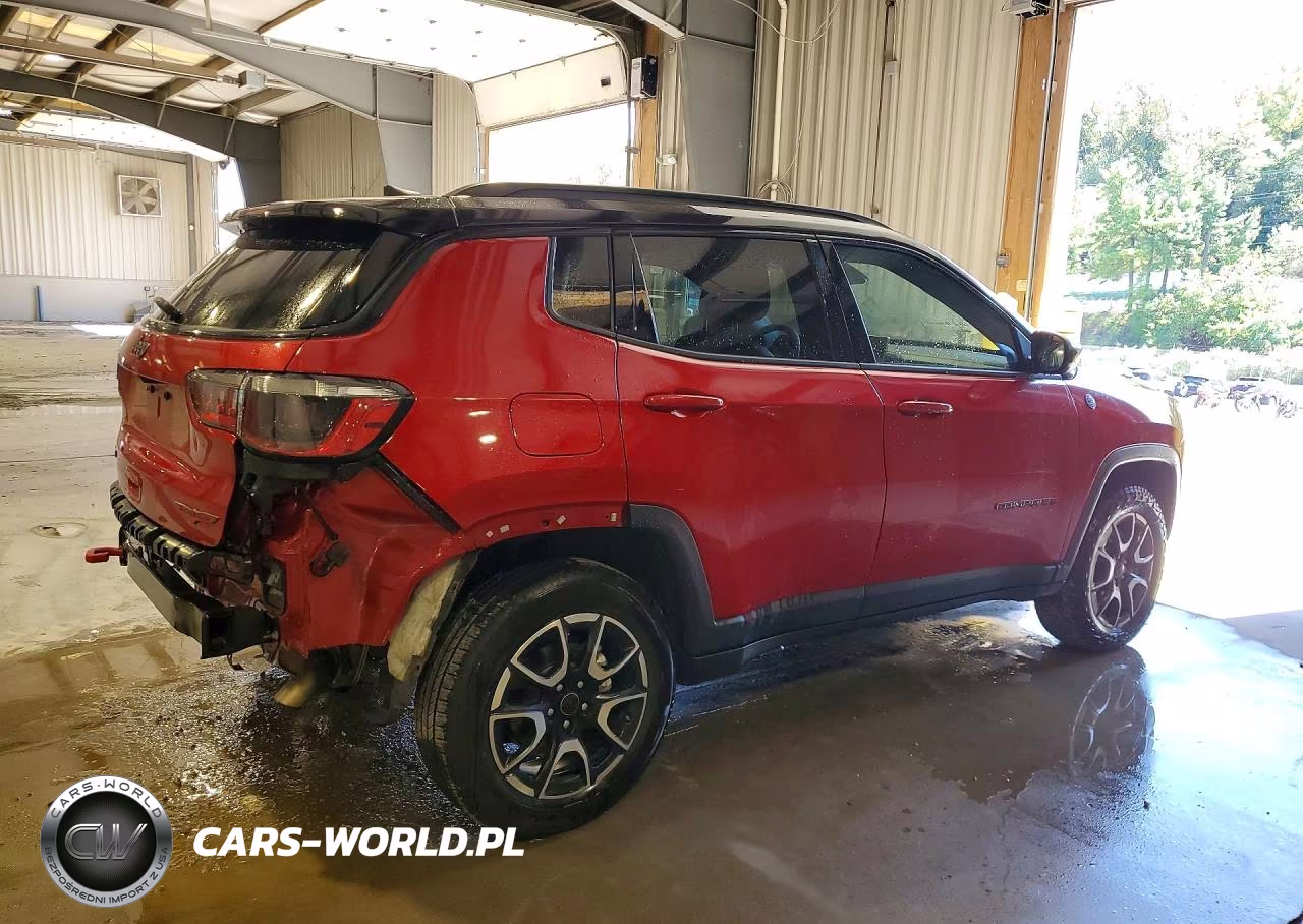 2025 Jeep Compass Trailhawk VIN:3C4NJDDN8ST556854 - 3