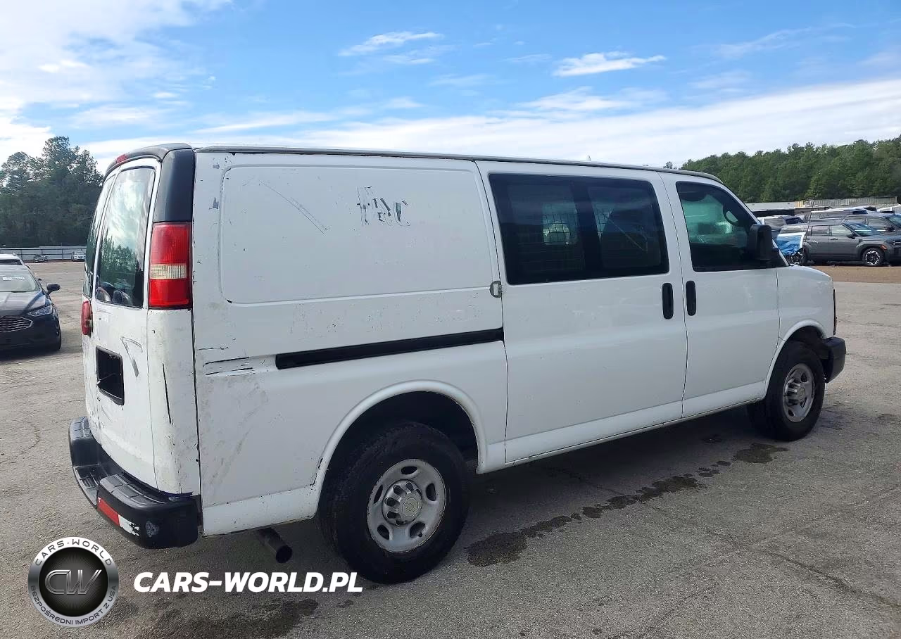 2013 Chevrolet Express G2500 VIN:1GCWGFCA9D1157751 - 3