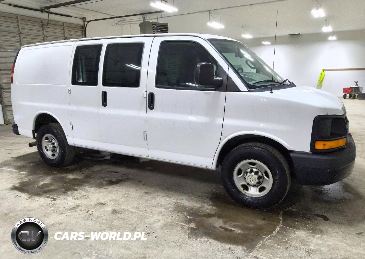 2016 Chevrolet Express G2500 VIN:1GCWGAFF0G1331981 - 4