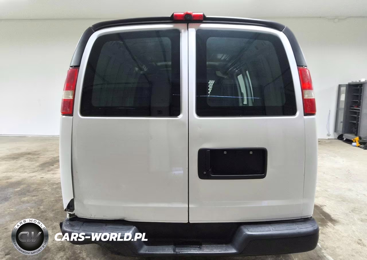 2016 Chevrolet Express G2500 VIN:1GCWGAFF0G1331981 - 6