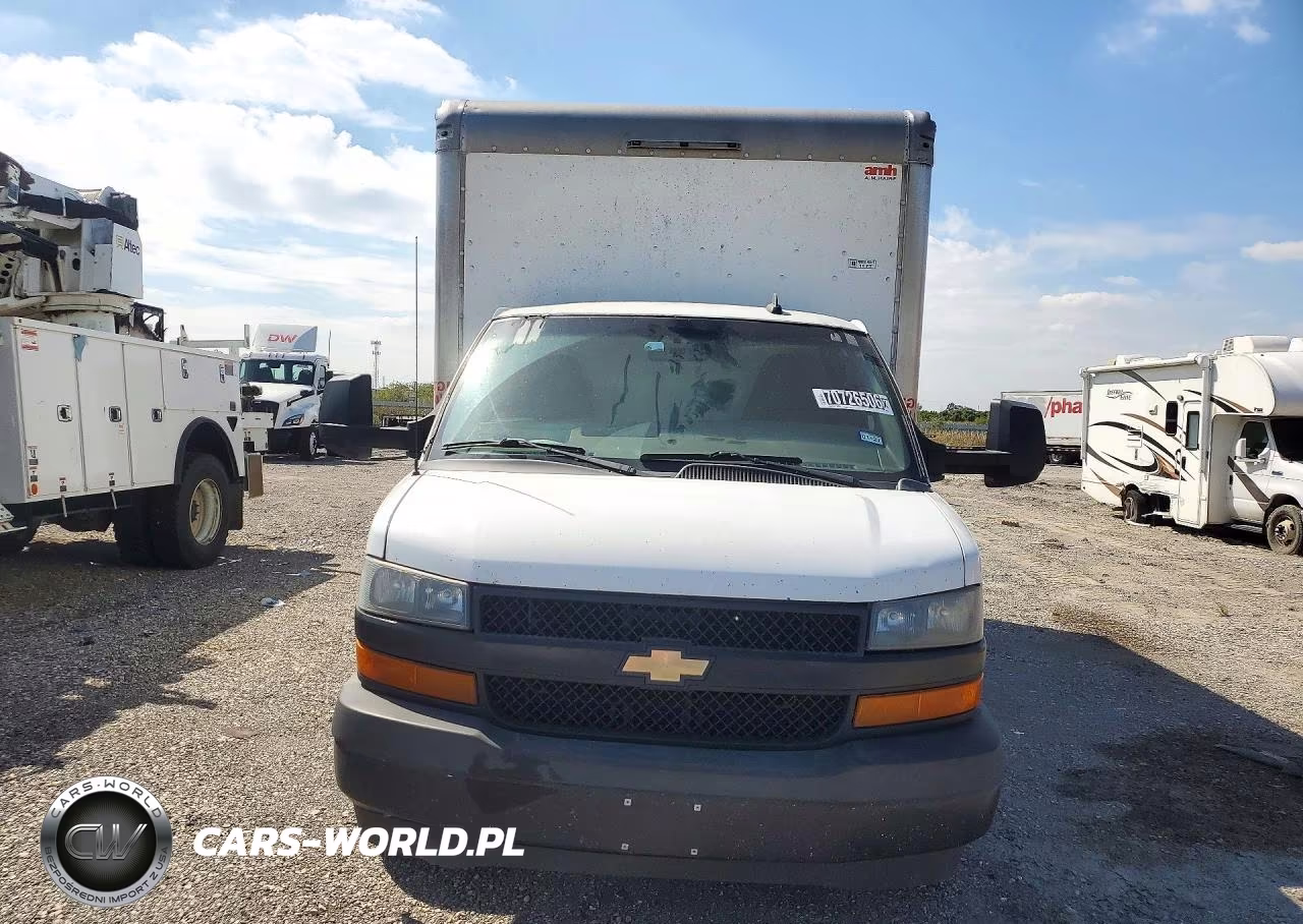 2020 Chevrolet Express Box Truck VIN:1HA6GUCG8LN012454 - 5