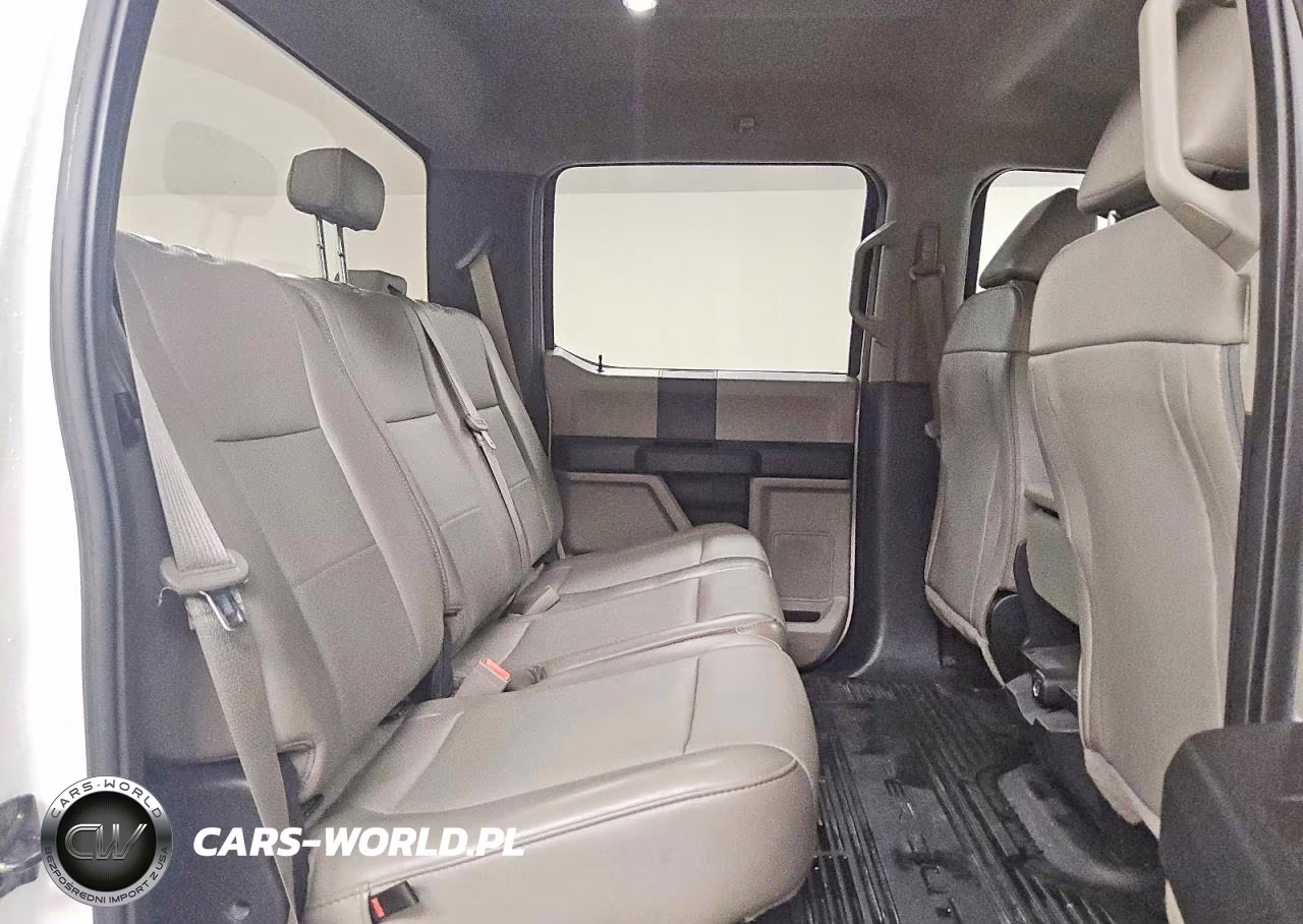 2019 Ford F250 Super Duty VIN:1FT7W2BTXKEC61335 - 10