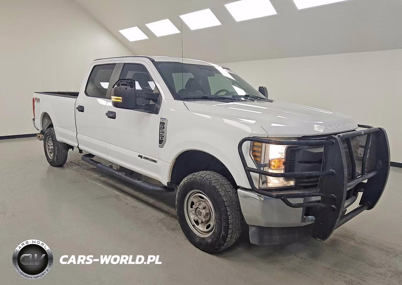 2019 Ford F250 Super Duty VIN:1FT7W2BTXKEC61335 - 4