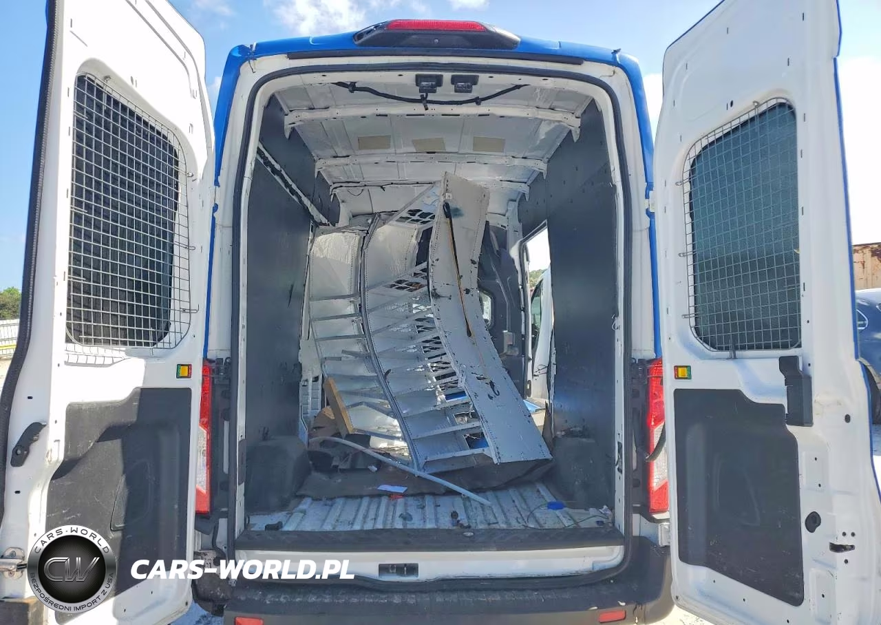 2020 Ford Transit T-250 VIN:1FTBR1X86LKB61199 - 10