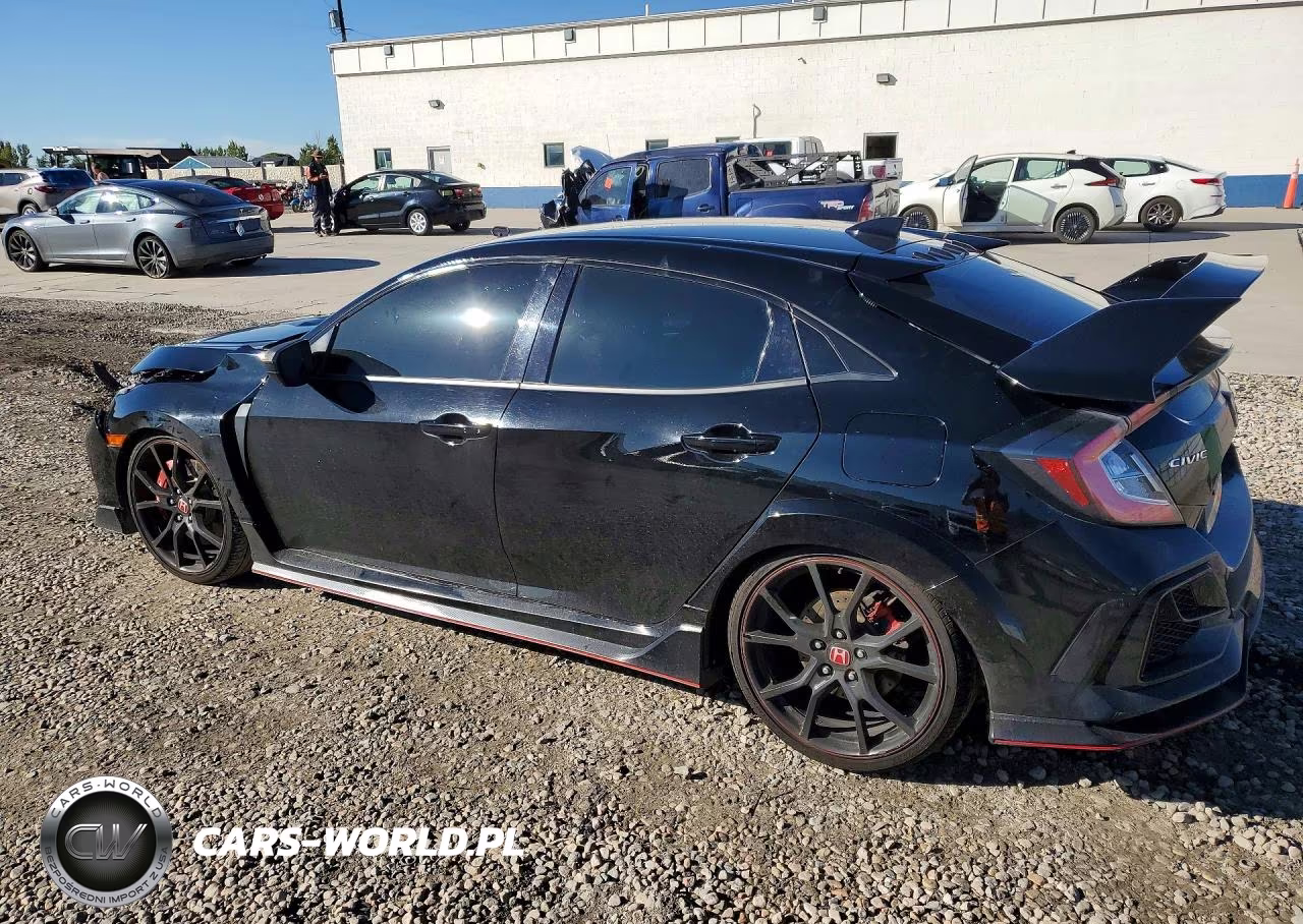 2018 Honda Civic Type-R Touring VIN:SHHFK8G7XJU201685 - 2