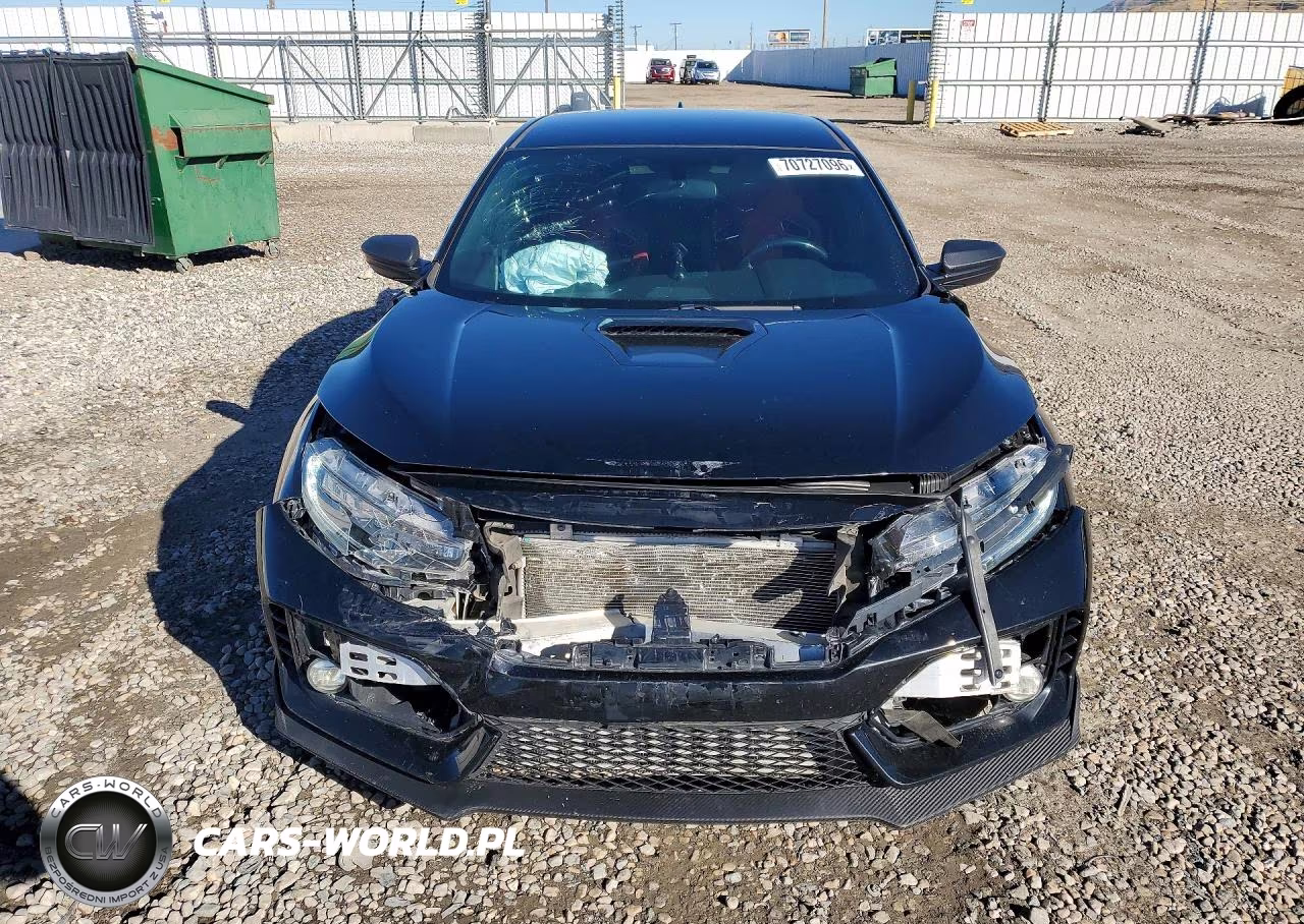 2018 Honda Civic Type-R Touring VIN:SHHFK8G7XJU201685 - 5