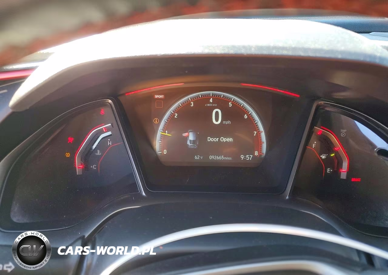 2018 Honda Civic Type-R Touring VIN:SHHFK8G7XJU201685 - 9