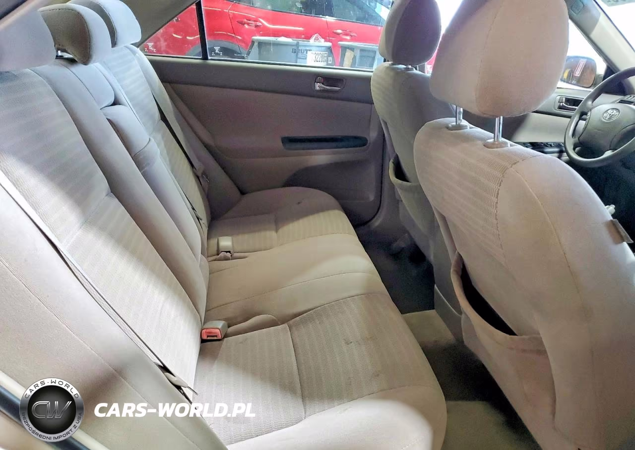 2005 Toyota Camry Le VIN:4T1BE30KX5U564408 - 10