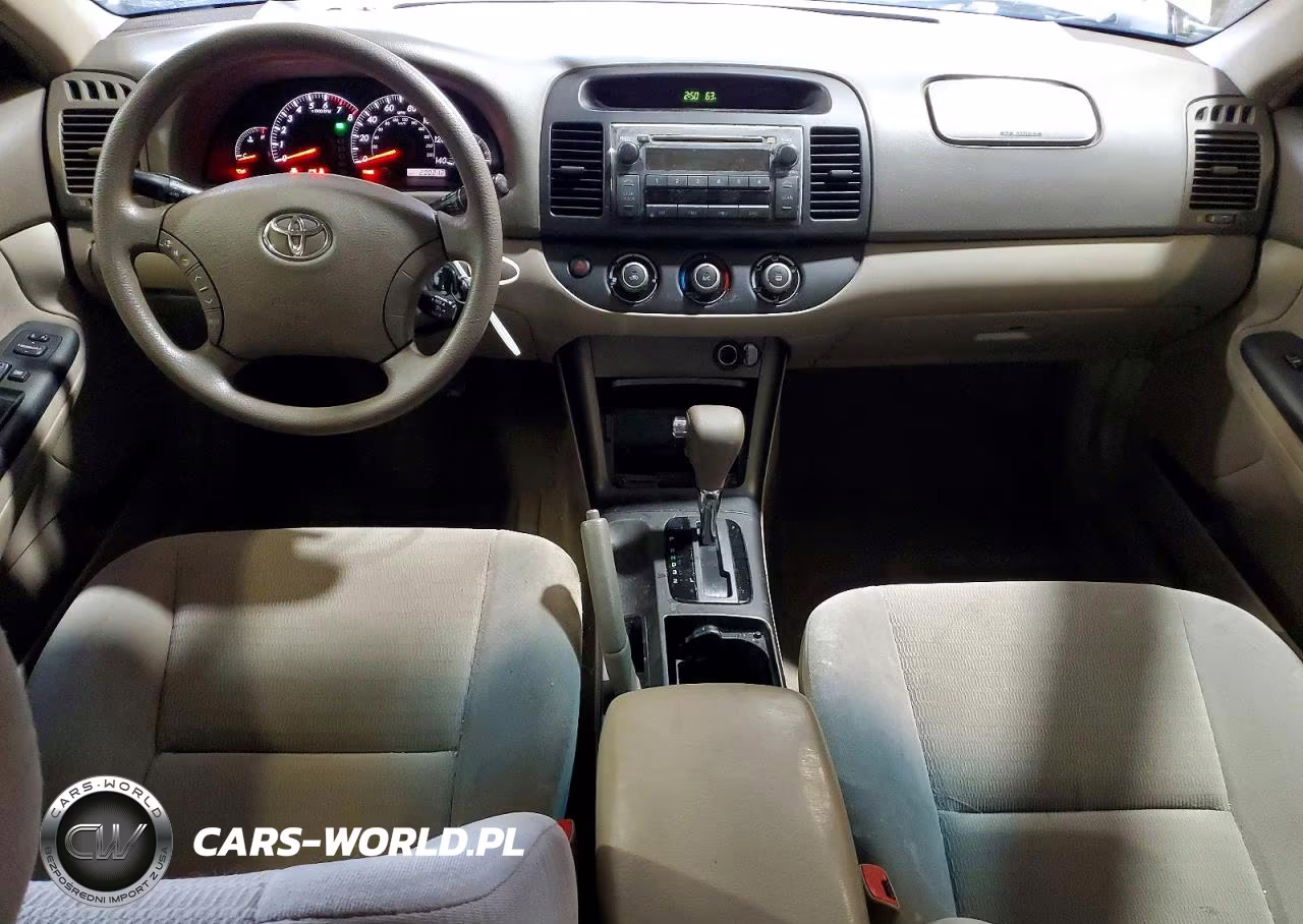 2005 Toyota Camry Le VIN:4T1BE30KX5U564408 - 8