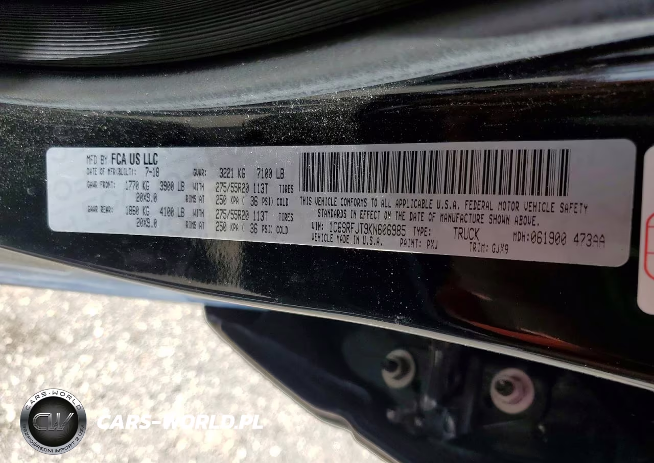 2019 Ram 1500 Laramie VIN:1C6SRFJT9KN606985 - 12