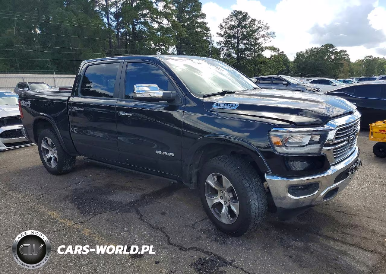 2019 Ram 1500 Laramie VIN:1C6SRFJT9KN606985 - 4