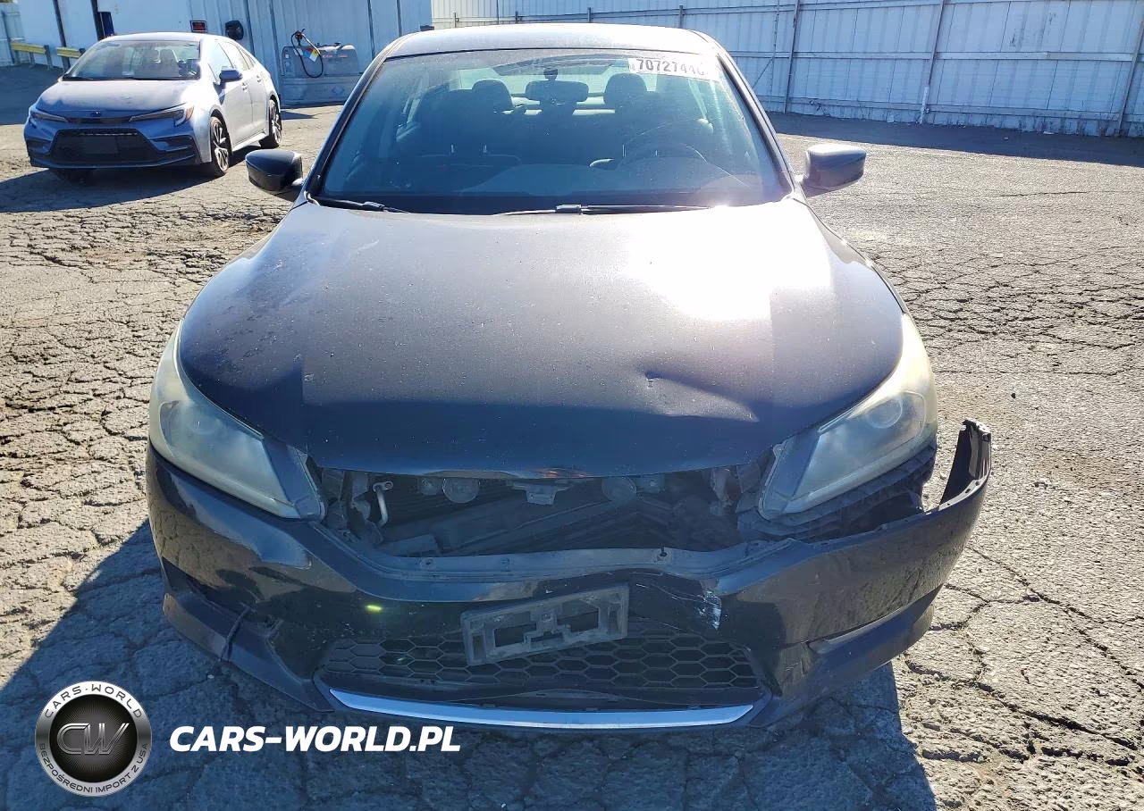 2015 Honda Accord Sport VIN:1HGCR2F55FA194983 - 5