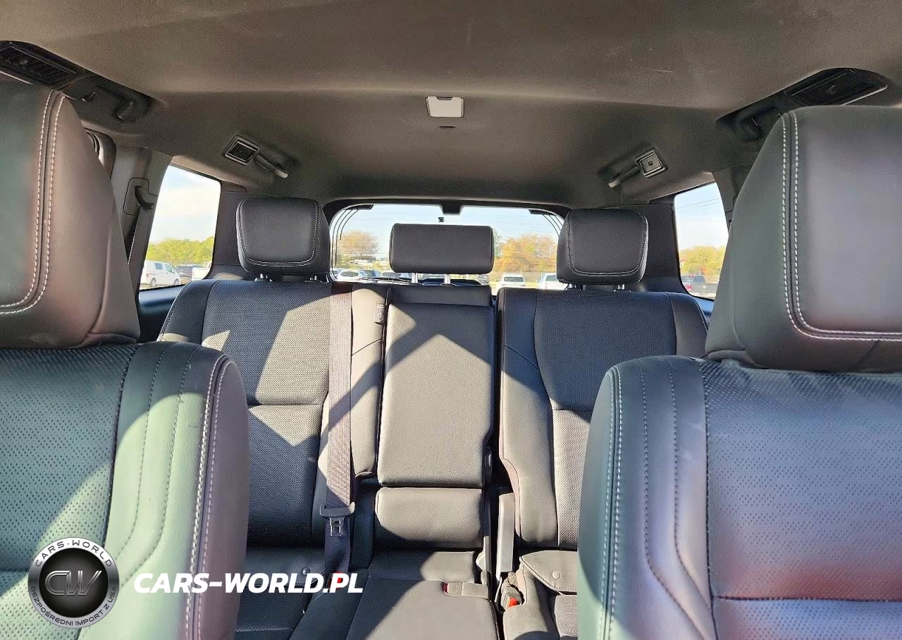 2025 Toyota Land Cruiser VIN:JTEABFAJXS5014854 - 10