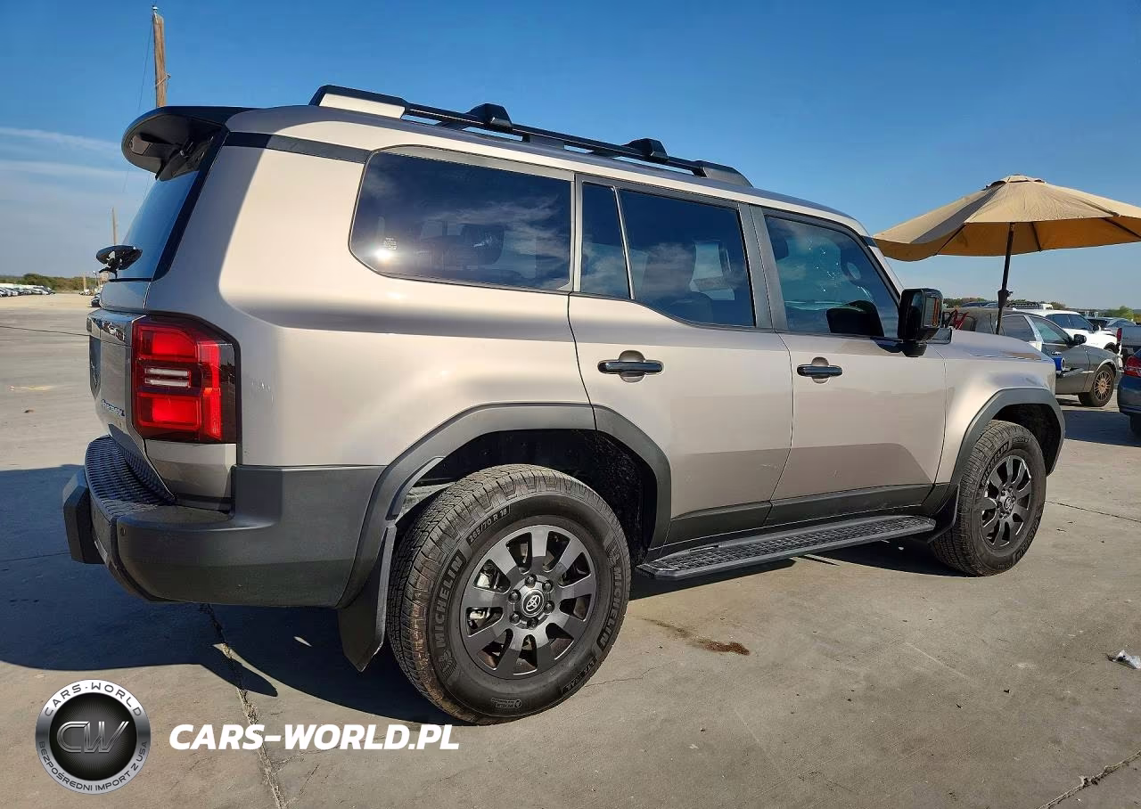 2025 Toyota Land Cruiser VIN:JTEABFAJXS5014854 - 3