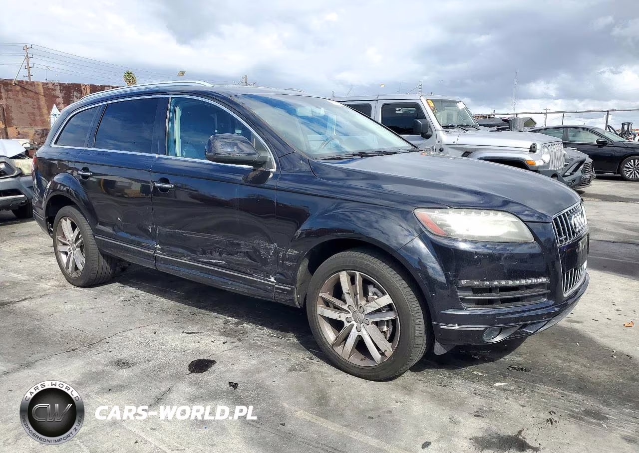 2013 Audi Q7 Premium Plus VIN:WA1LGAFE5DD000277 - 4