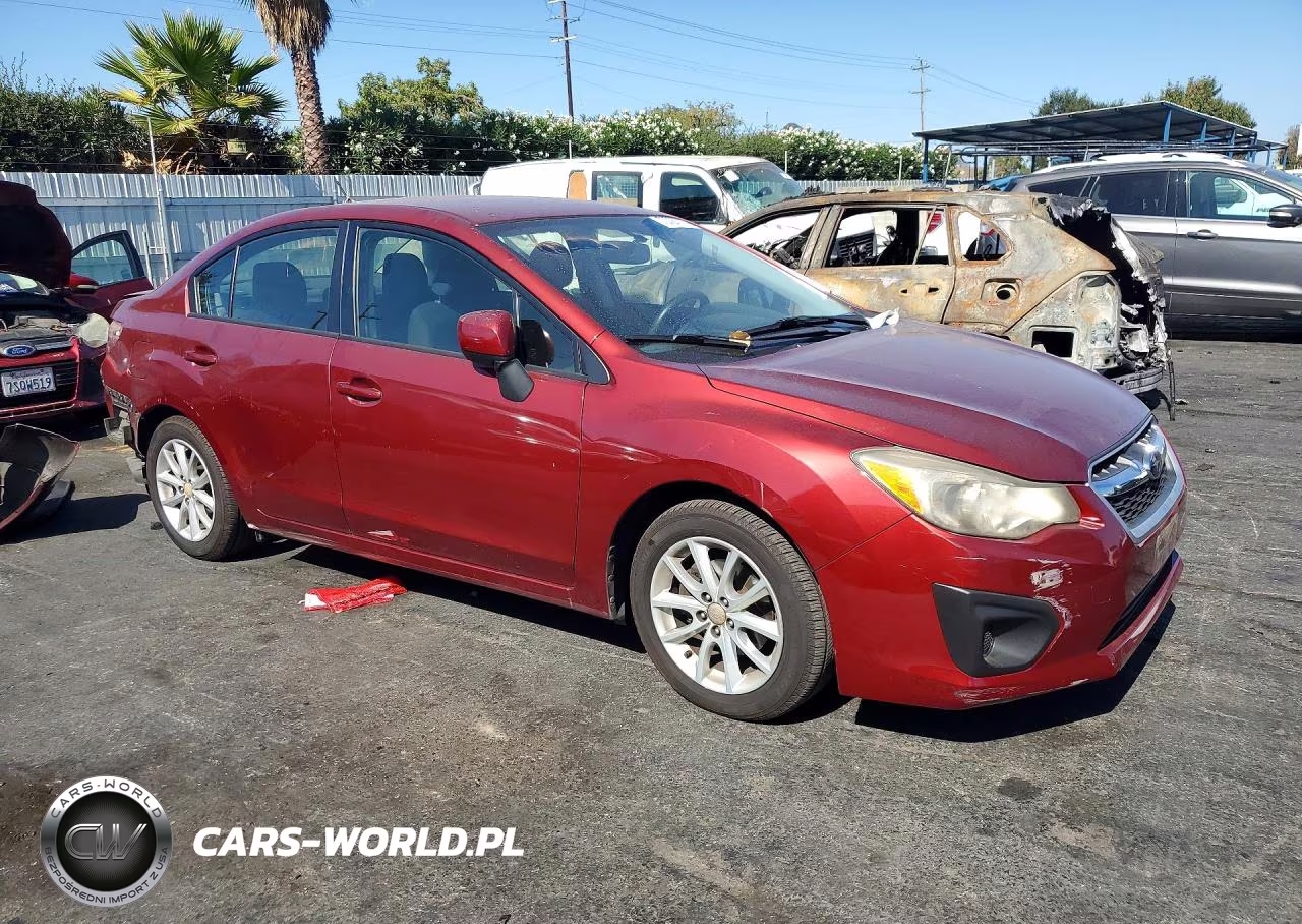 2014 Subaru Impreza Premium VIN:JF1GJAC62EH016829 - 4