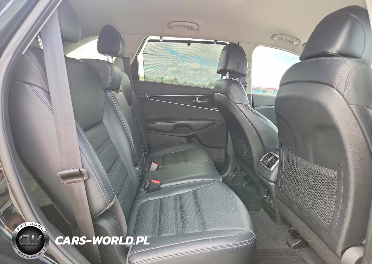 2017 Kia Sorento Ex VIN:5XYPHDA52HG276372 - 11