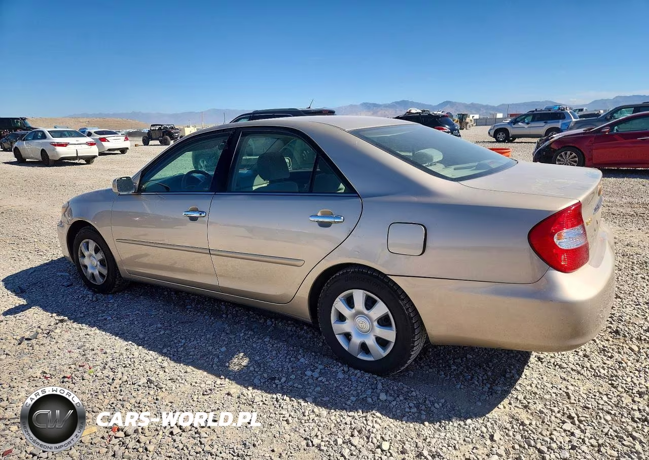 2003 Toyota Camry Le VIN:4T1BE30K73U225246 - 2