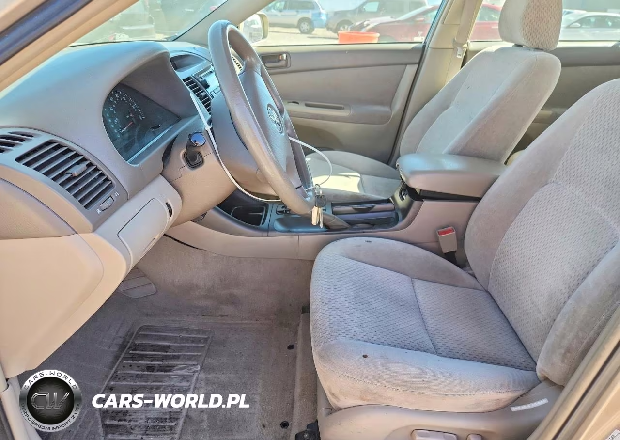2003 Toyota Camry Le VIN:4T1BE30K73U225246 - 7