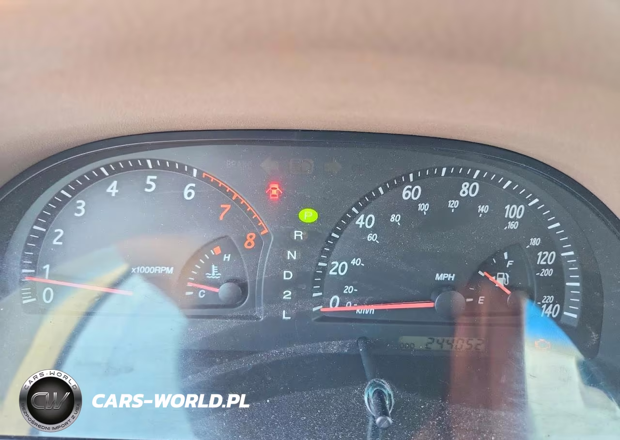2003 Toyota Camry Le VIN:4T1BE30K73U225246 - 9