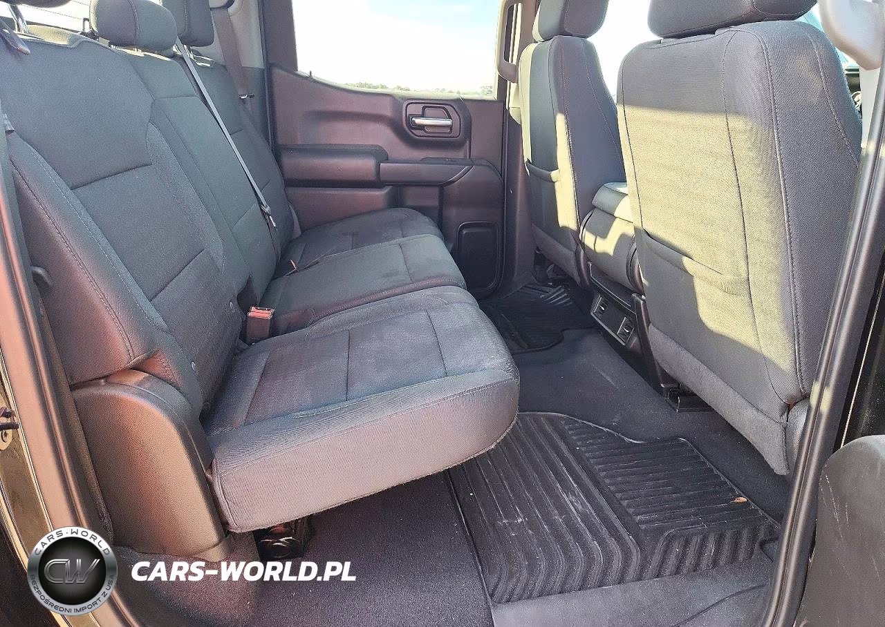 2023 Chevrolet Silverado K1500 Custom VIN:1GCPDBEK6PZ117158 - 10