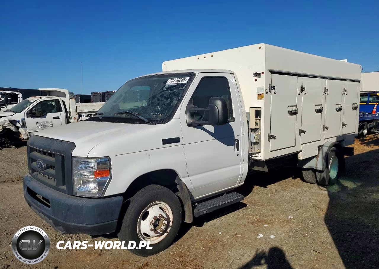 2017 Ford Econoline E450 Super Duty Cutaway Van VIN:1FDXE4FS1HDC69074 - 1