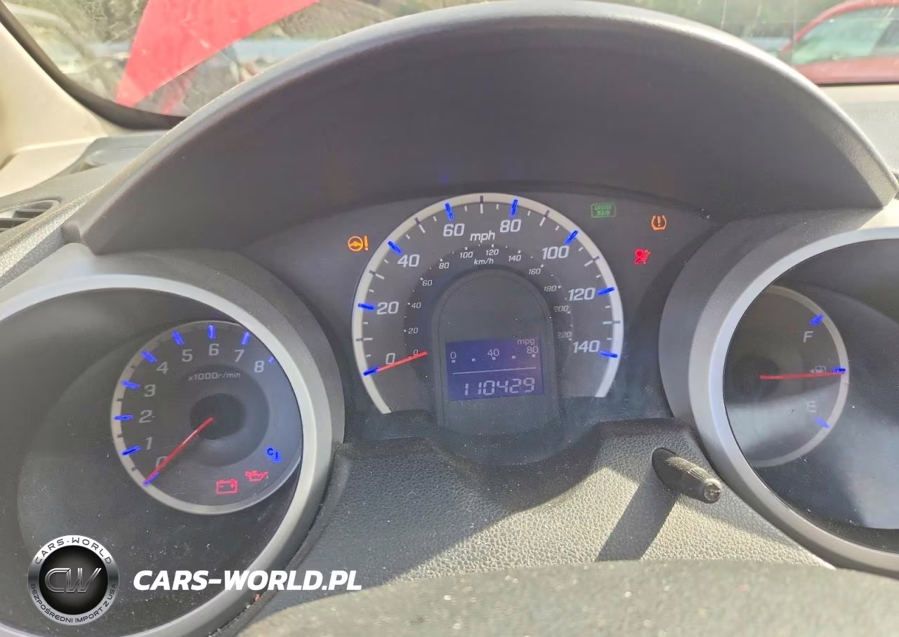 2013 Honda Fit VIN:JHMGE8H31DC024971 - 9
