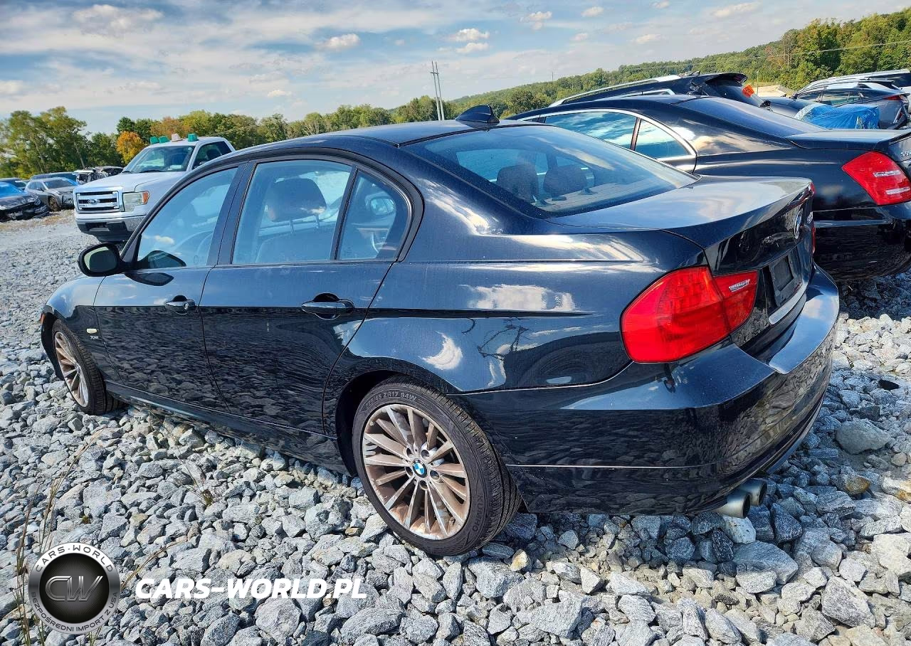 2010 BMW 328 Xi VIN:WBAPK7C5XAA460946 - 2