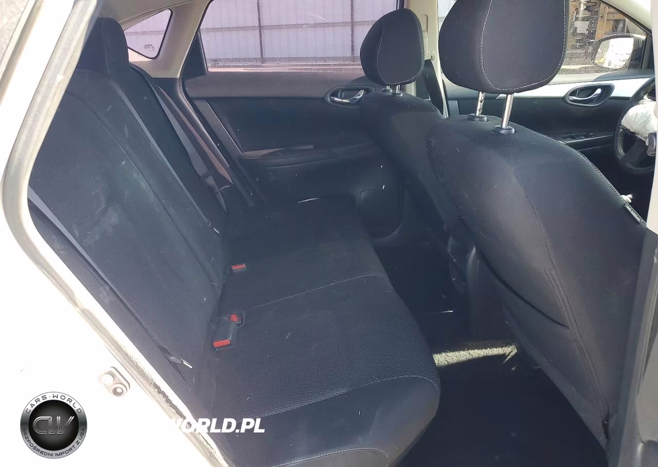 2019 Nissan Sentra S VIN:3N1AB7AP4KY214424 - 10
