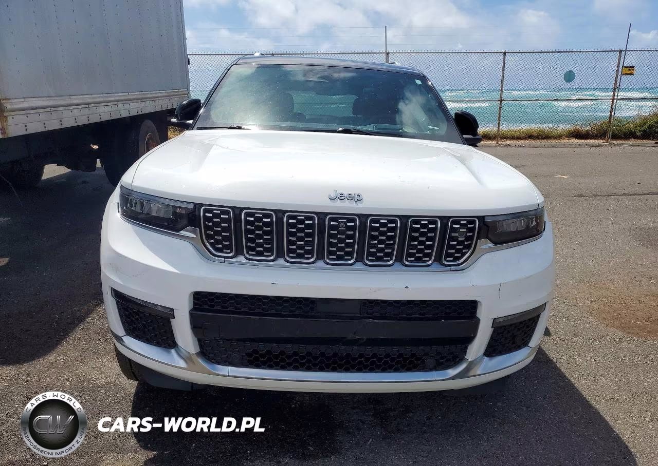 2023 Jeep Grand Cherokee L Summit VIN:1C4RJKEG4P8770820 - 5