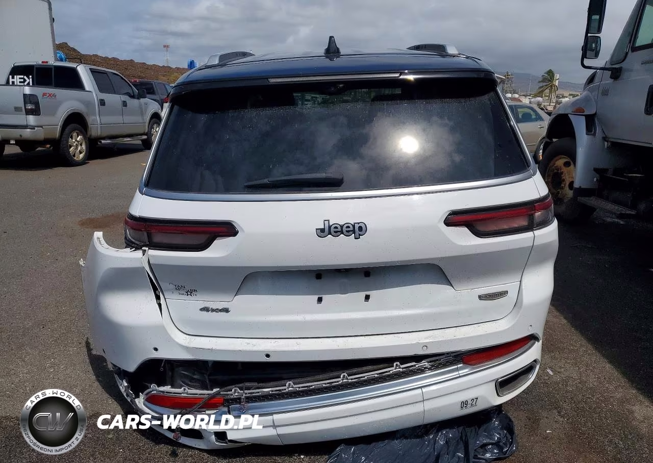 2023 Jeep Grand Cherokee L Summit VIN:1C4RJKEG4P8770820 - 6